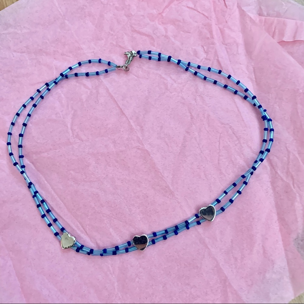 NWOT Fashion Three Hearts choker necklace